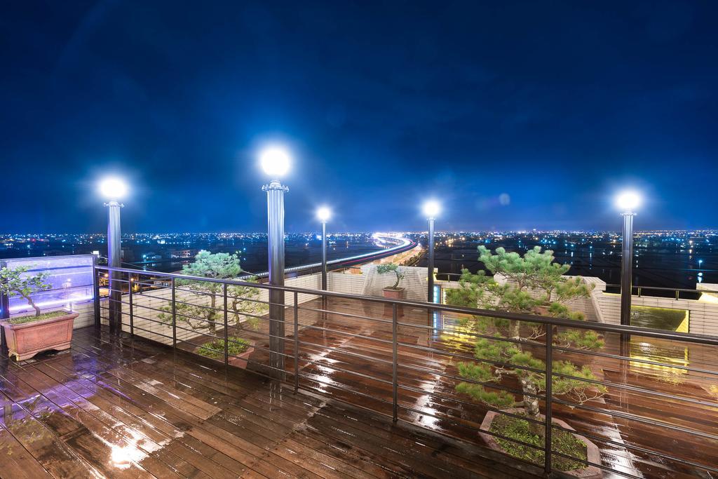 โรงแรมชานดอรี เจียวซี ภายนอก รูปภาพ
